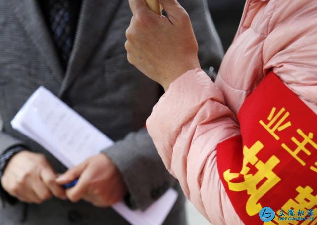 为何很多人都提议取缔物业,追求业委会自治?业主:原因有3个