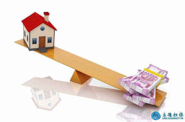 楼市或现“打折潮”,未来几个月是买房的好机会?内行人发声了