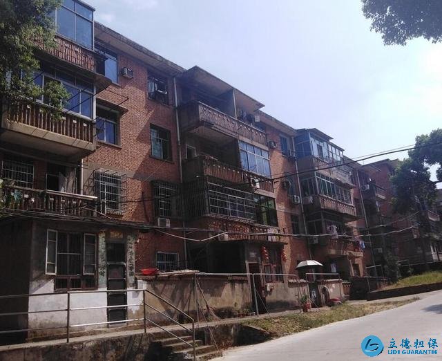 未来,“楼梯房”和“电梯房”谁更具优势?专家:楼梯房更胜一筹