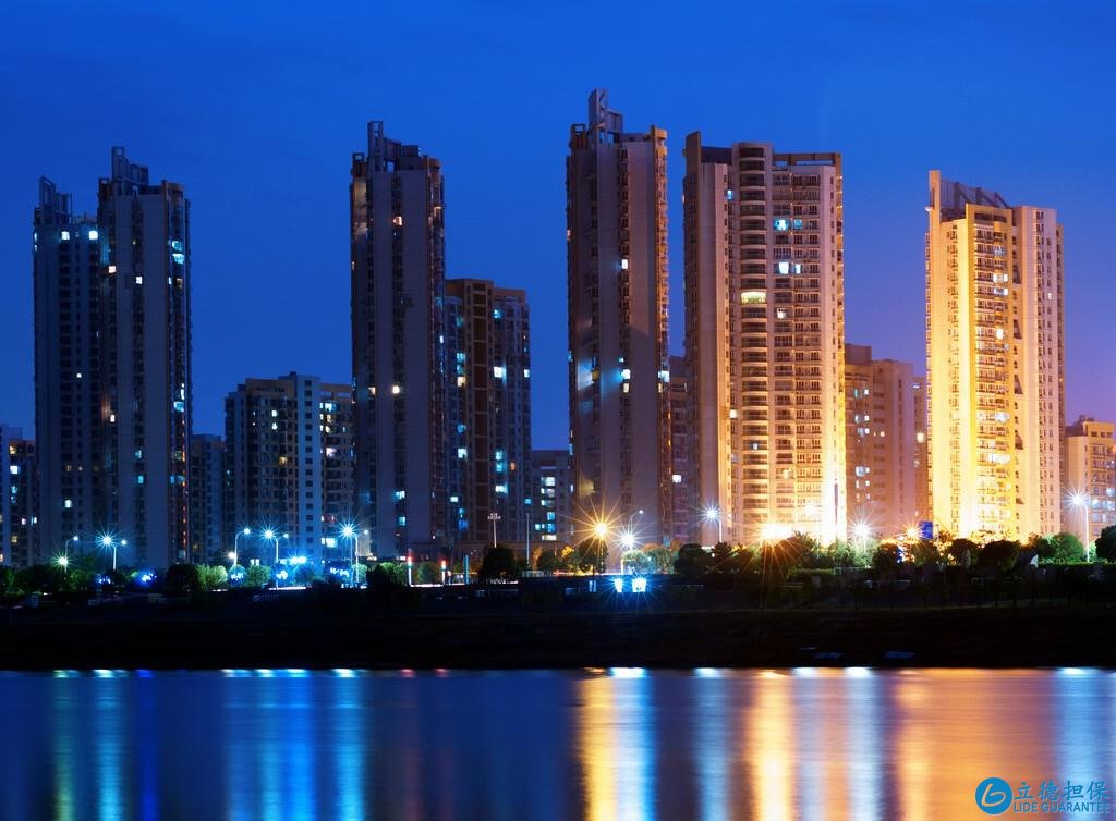买房子没经验?专家建议考虑这3类房,不仅住着舒适还保值