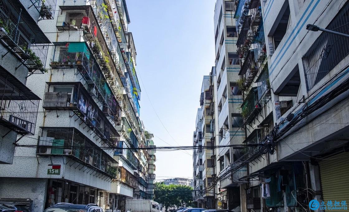 房子越大越有价值?这种大房子普通家庭买不起,有钱人不屑买
