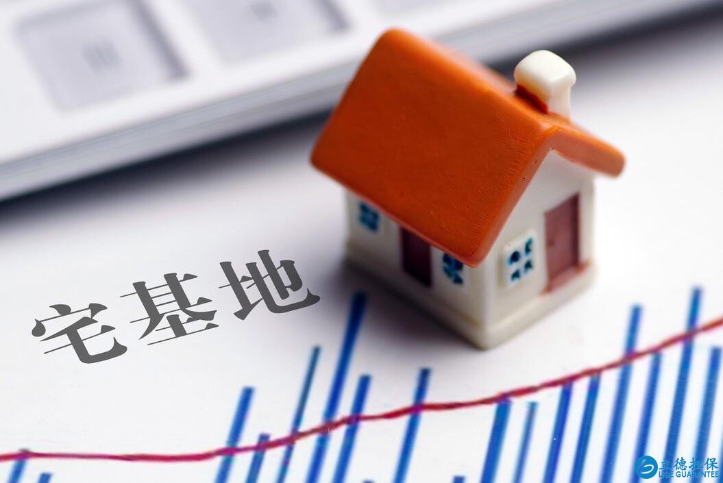 子女是城镇户口能继承父母的农村房产吗?明年起这样处理,要留意